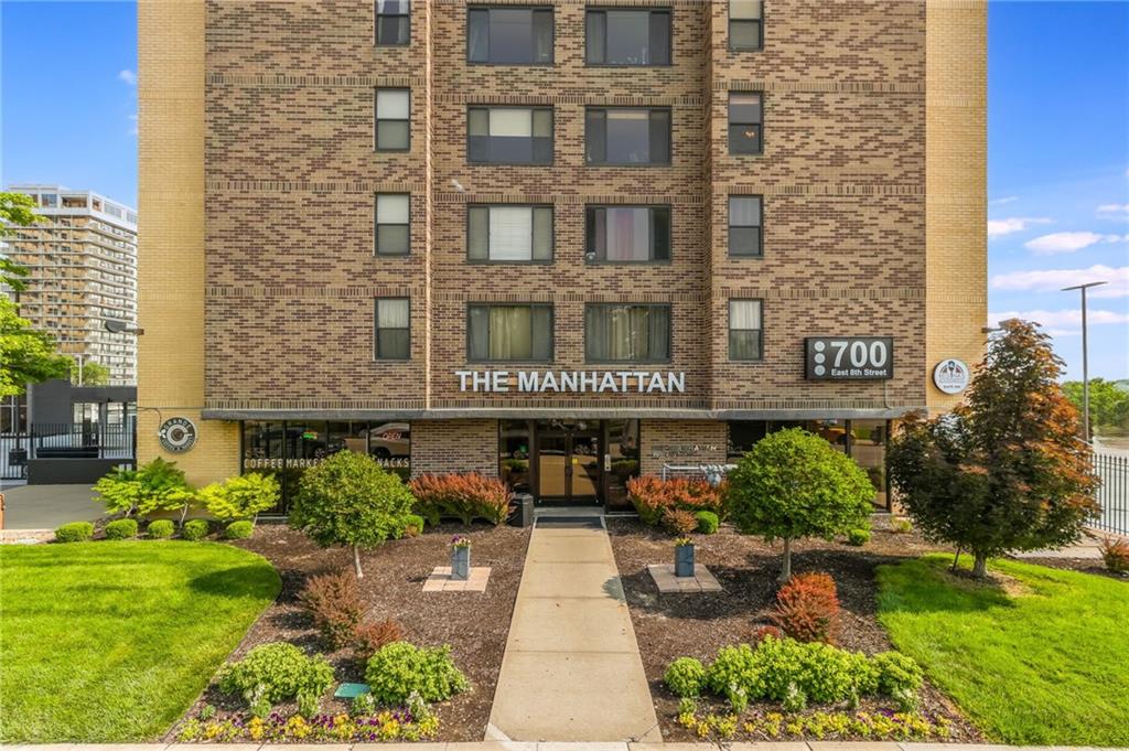 Photo of 700 E 8th Street #16M Kansas City MO 64106