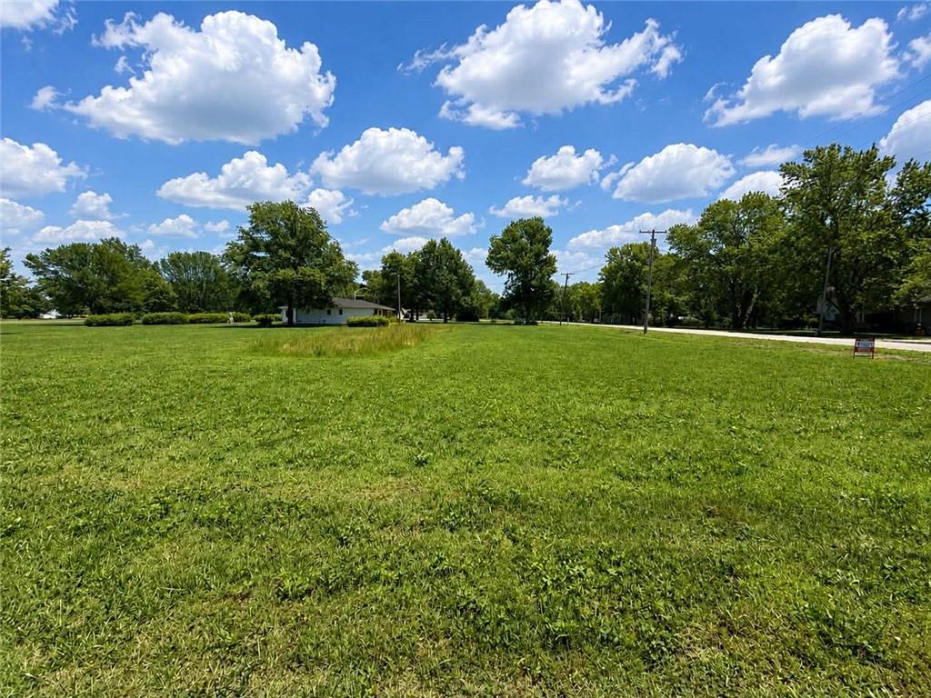Photo of 0 Riverside N/A Columbus KS 66725