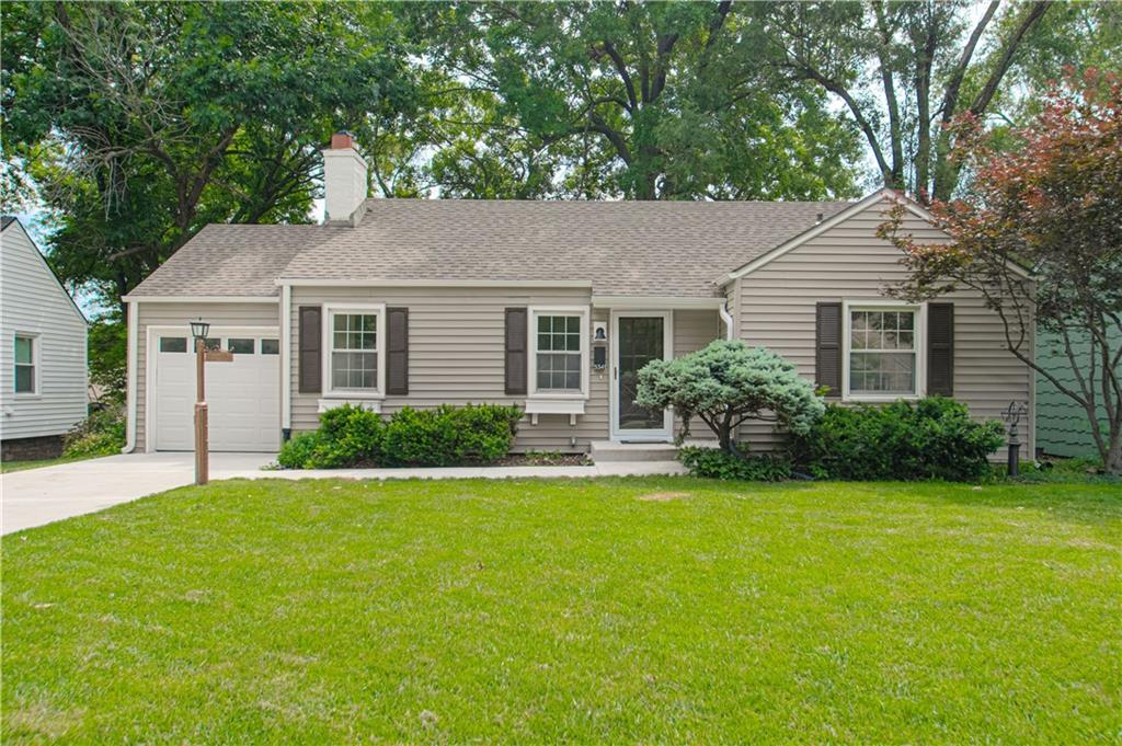 Photo of 5341 Ash Street Roeland Park KS 66205