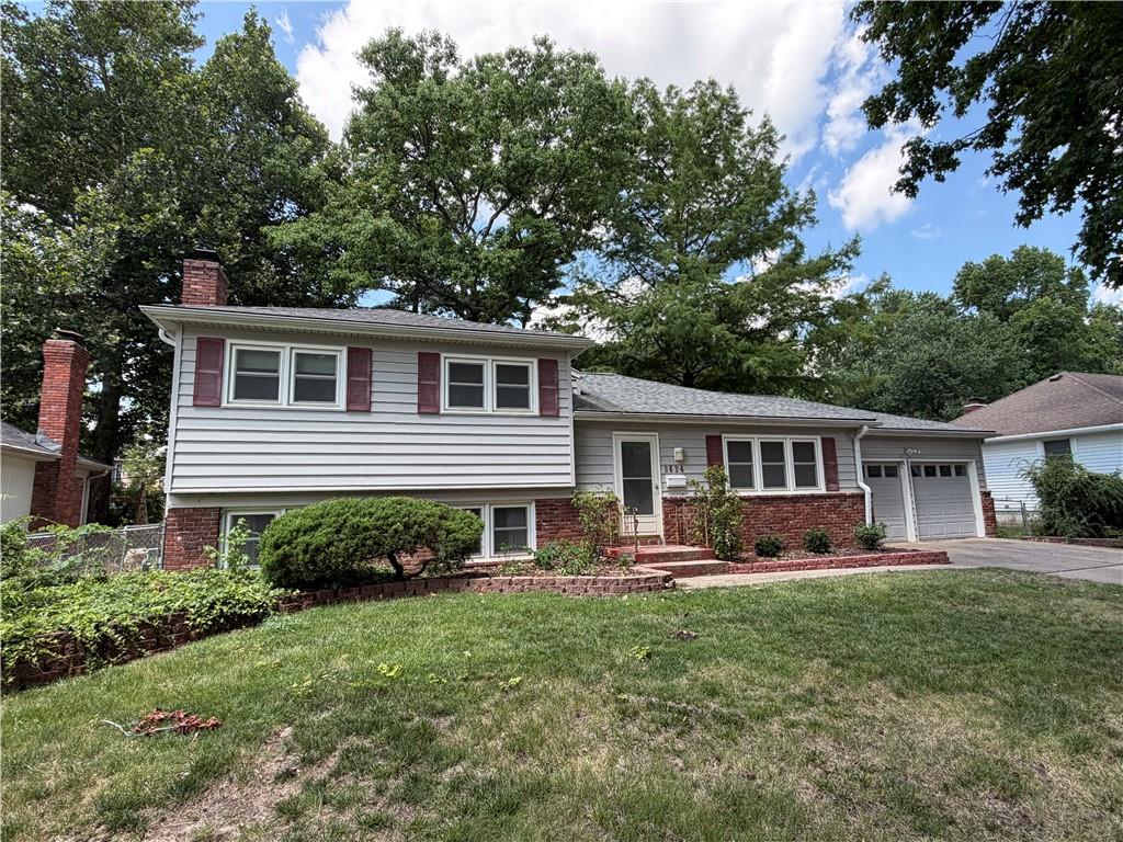 Photo of 9624 Woodson Drive Overland Park KS 66207