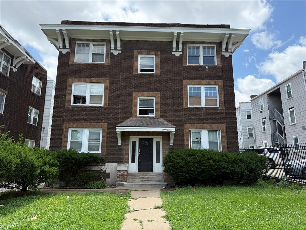 Photo of 3909 Scarritt Avenue Kansas City MO 64123