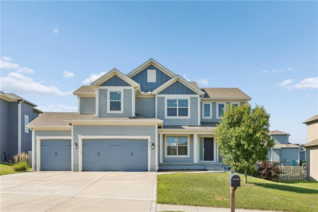 Photo of 6717 NW 104th Terrace Kansas City MO 64154