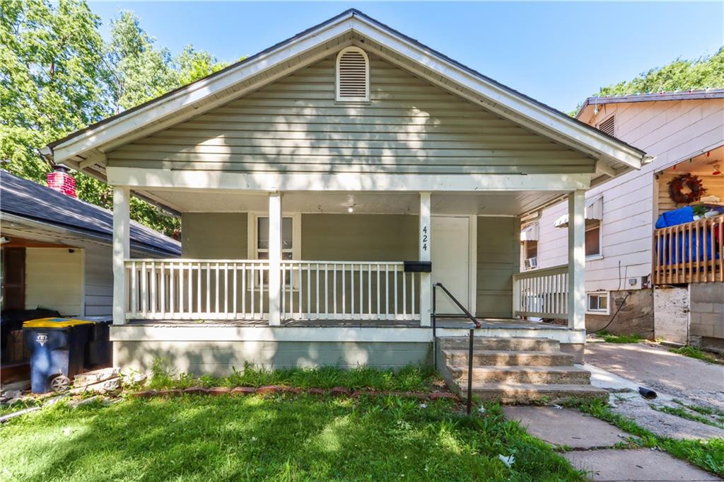 Photo of 424 N Brighton Avenue Kansas City MO 64123