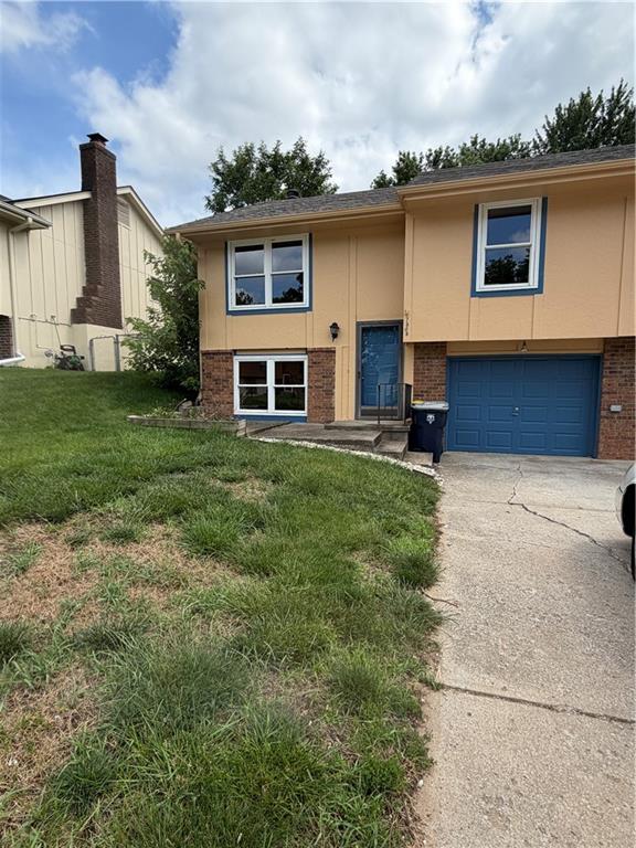 Photo of 7505-7507 NW 82nd Street Kansas City MO 64152