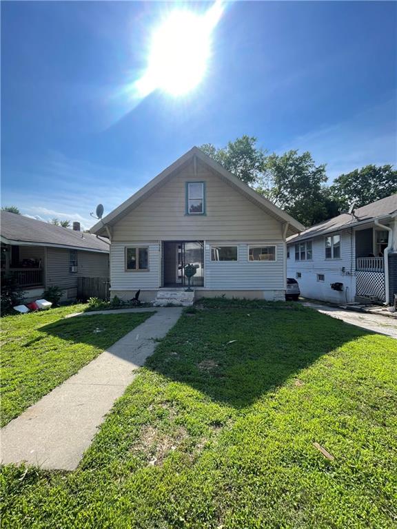 Photo of 1818 S Overton Avenue Independence MO 64052