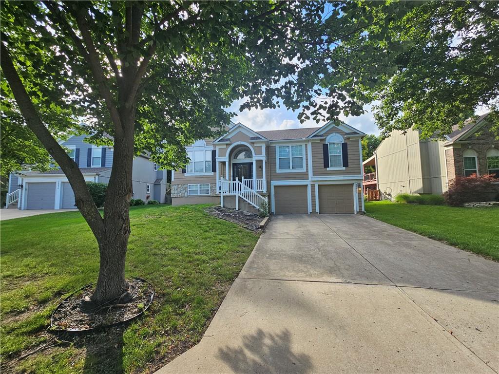 Photo of 15672 S Blackfoot Street Olathe KS 66062