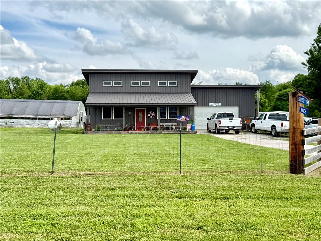 Photo of 923 Park Street Cherryvale KS 67335