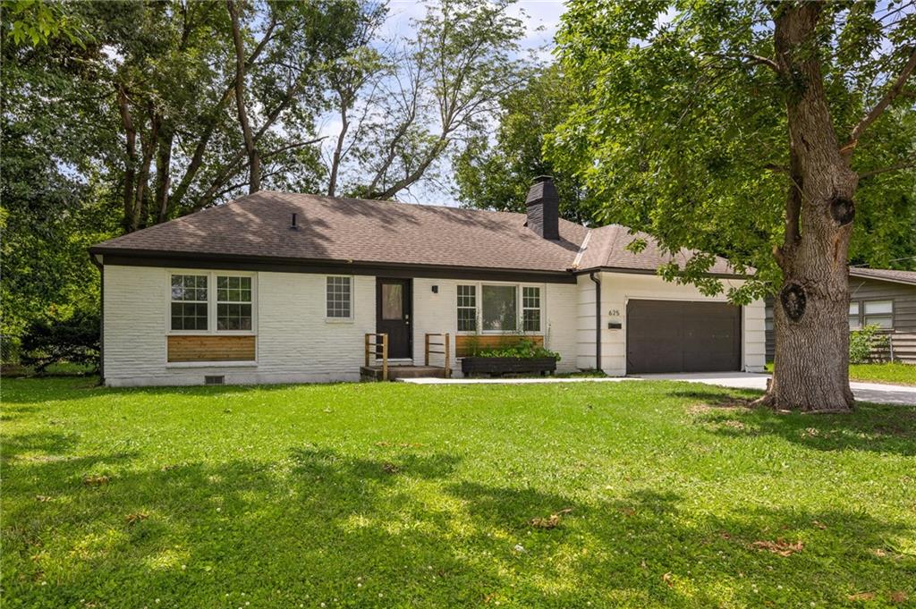 Photo of 625 S Troost Street Olathe KS 66061