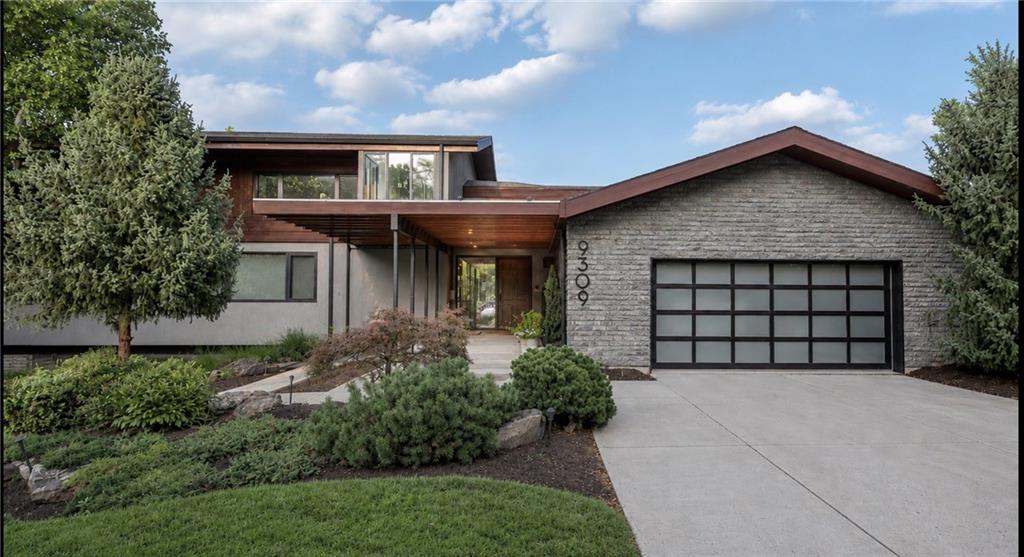 Photo of 9309 High Drive Leawood KS 66206