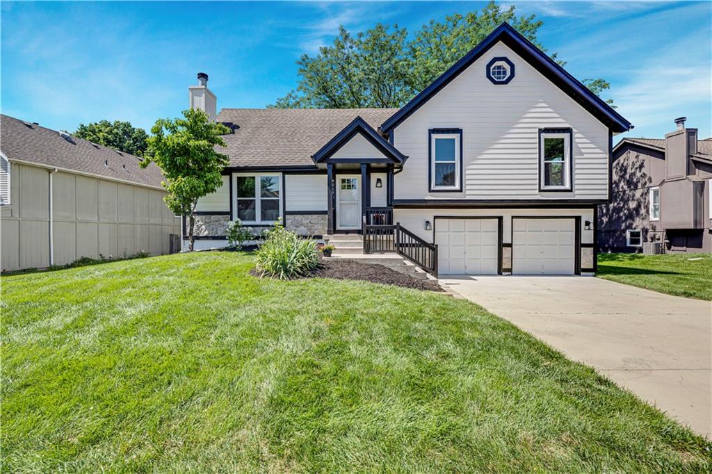 Photo of 8017 W 149th Street Overland Park KS 66223