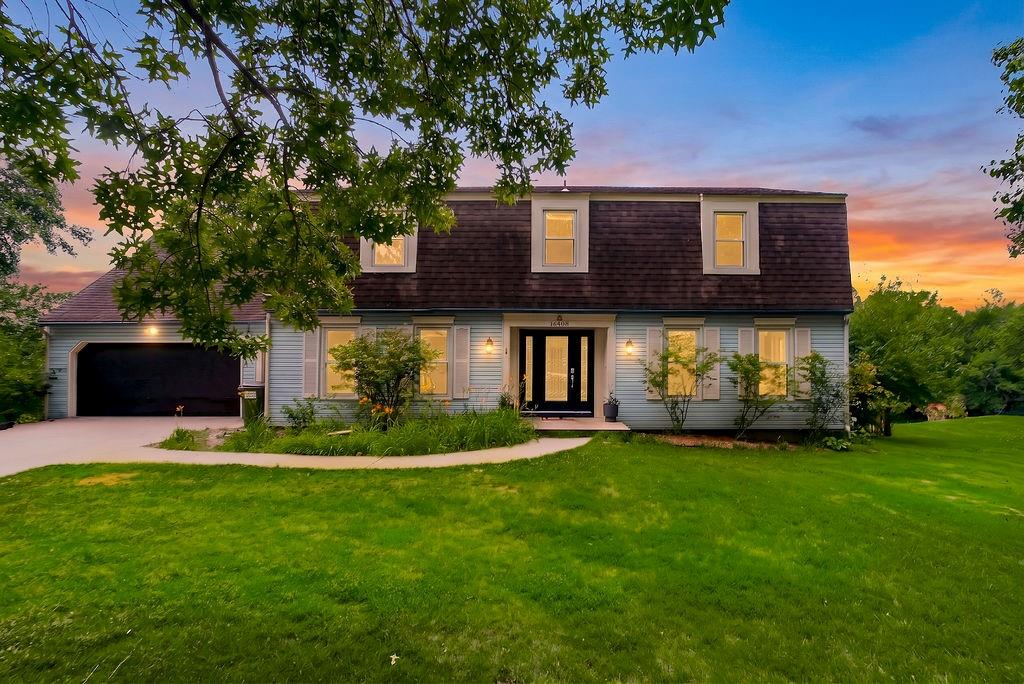 Photo of 16408 Riggs Road Stilwell KS 66085