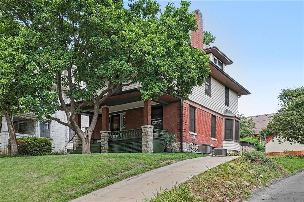 Photo of 3727 Pennsylvania Avenue Kansas City MO 64111