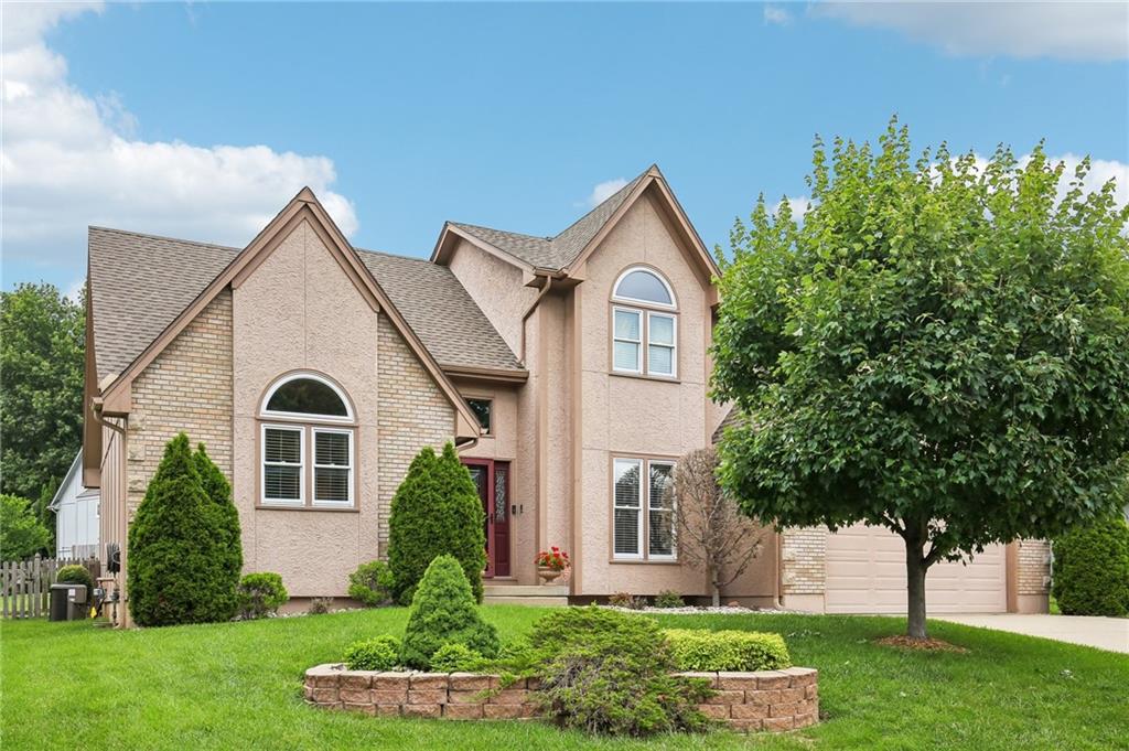 Photo of 1083 NE Greenwood Court Blue Springs MO 64014