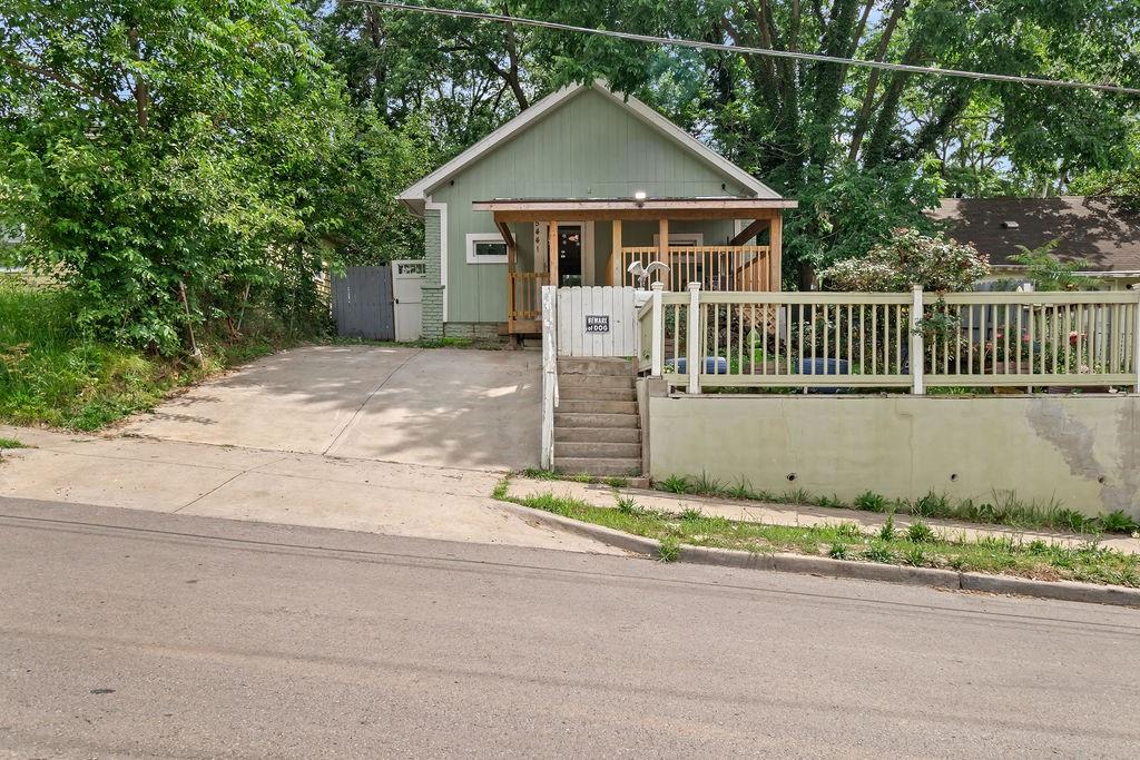 Photo of 5441 E 27th Street Kansas City MO 64127