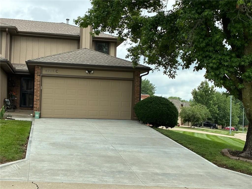 Photo of 4205 Country Lane #C St Joseph MO 64506