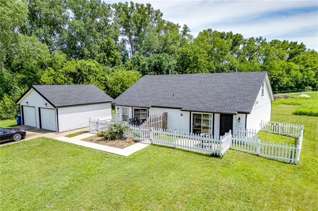 Photo of 3615-3617 Brush Creek Drive Lawrence KS 66047