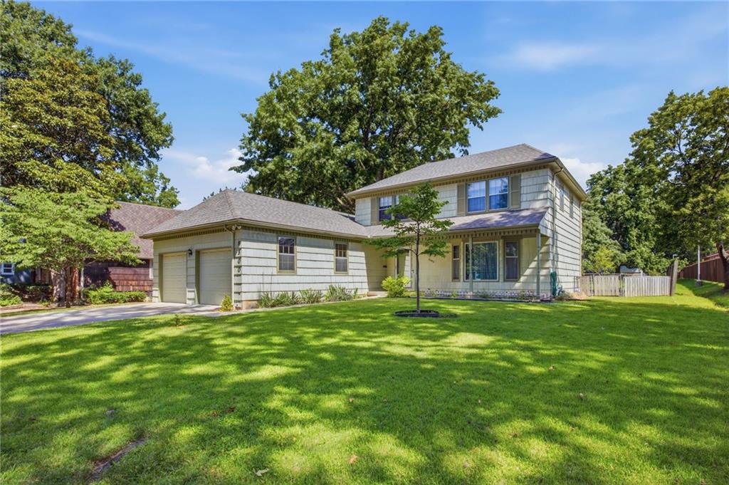 Photo of 8500 W 72nd Street Overland Park KS 66204
