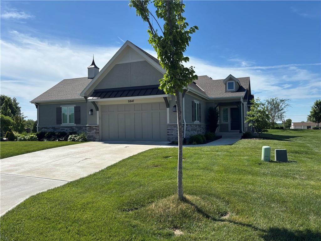 Photo of 21847 W 82nd Terrace Lenexa KS 66220