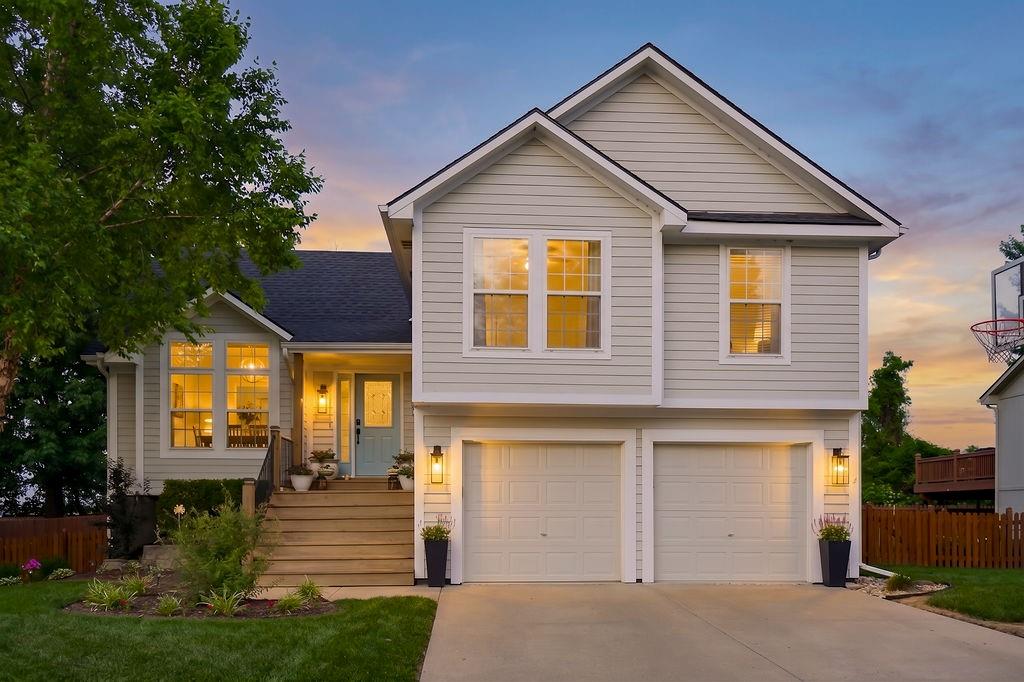 Photo of 5903 Meadowsweet Lane Shawnee KS 66226