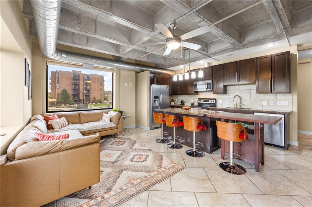 Photo of 2940 Baltimore Avenue #1201 Kansas City MO 64108