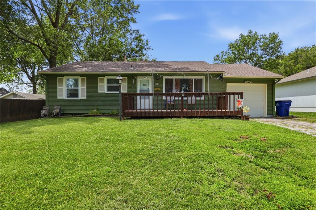 Photo of 504 NE Lynn Street Lee's Summit MO 64063