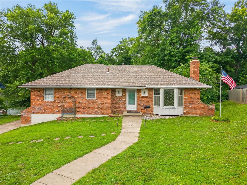 Photo of 6832 Sterling Avenue Raytown MO 64133