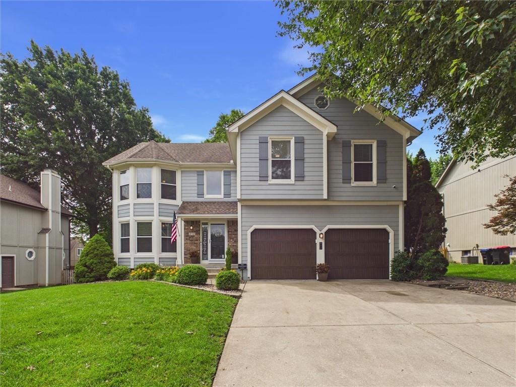 Photo of 217 SE Sumpter Drive Lee's Summit MO 64063
