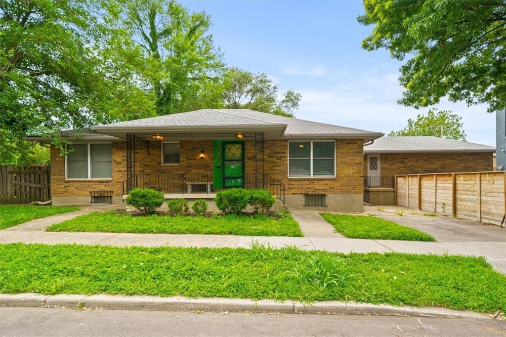 Photo of 514 Forest Avenue Kansas City MO 64106