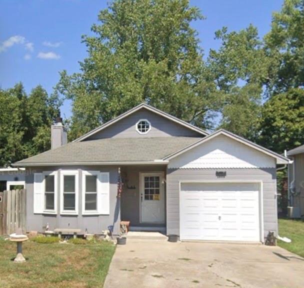 Photo of 18008 E WHITNEY Road Independence MO 64057