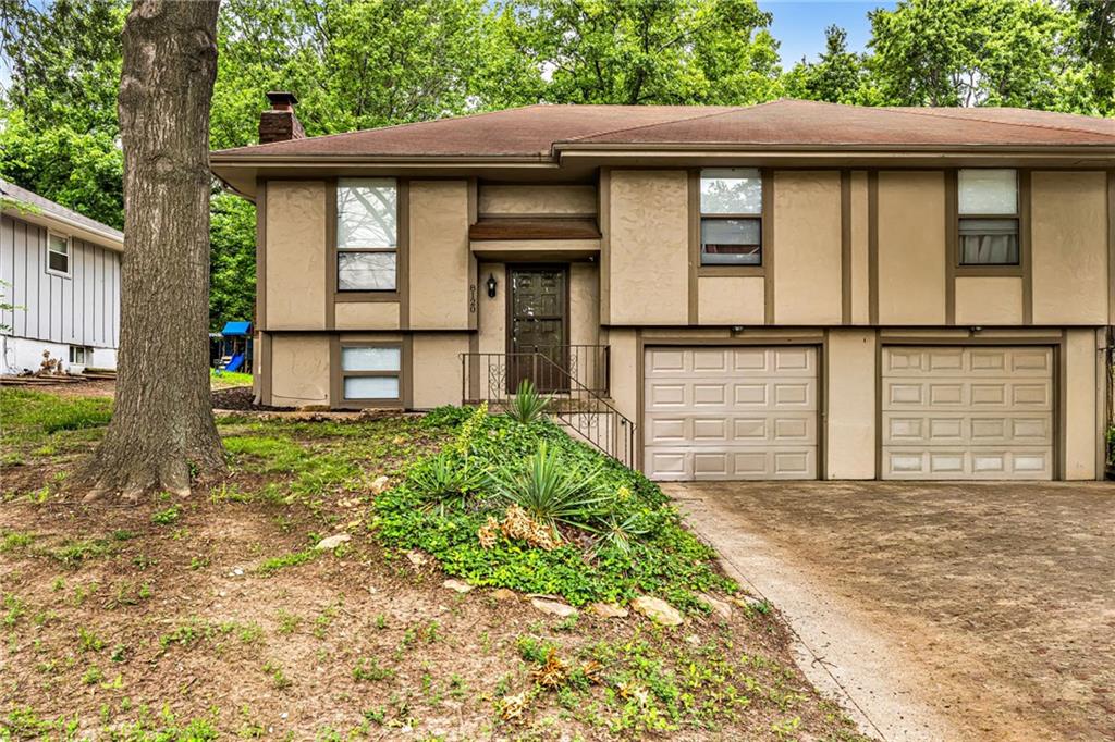 Photo of 8120-8122 N Stoddard Avenue Kansas City MO 64152