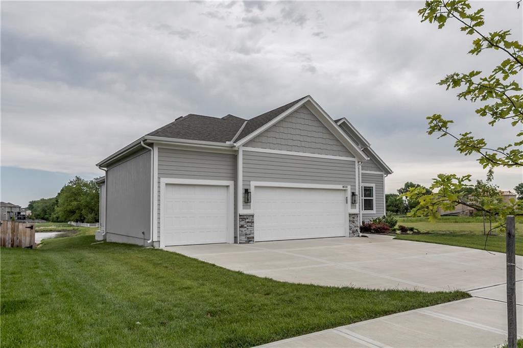 Photo of 18722 W 169th Terrace Olathe KS 66062