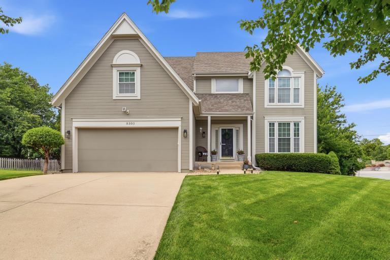 Photo of 8300 W 143rd Terrace Overland Park KS 66223