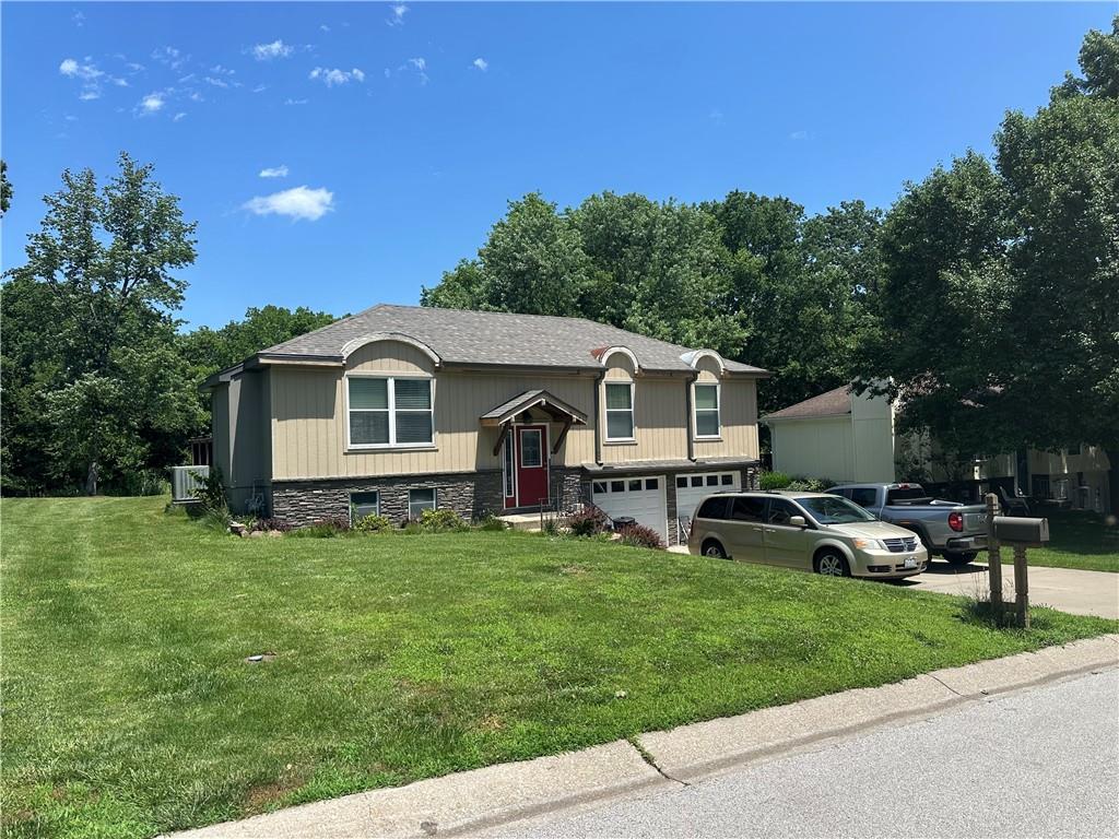 Photo of 118 Town Court Circle Platte City MO 64079