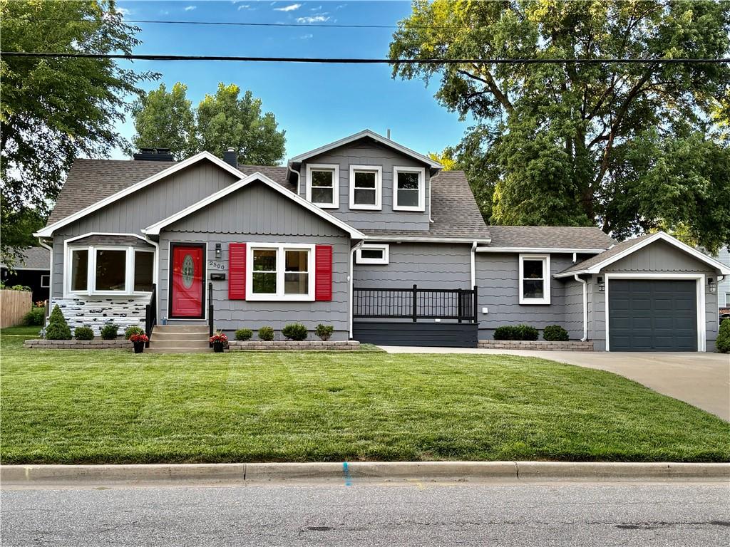 Photo of 2500 W 47th Terrace Westwood KS 66205