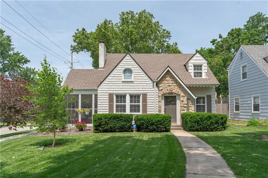 Photo of 400 E 74th Terrace Kansas City MO 64131