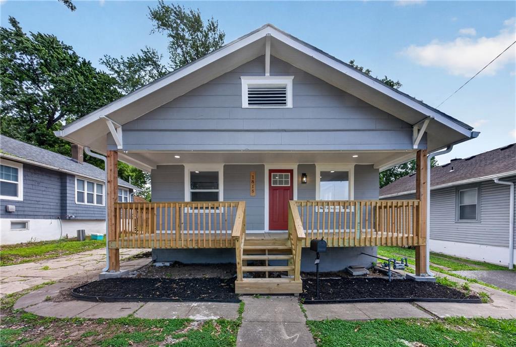 Photo of 1815 S overton Avenue Independence MO 64052