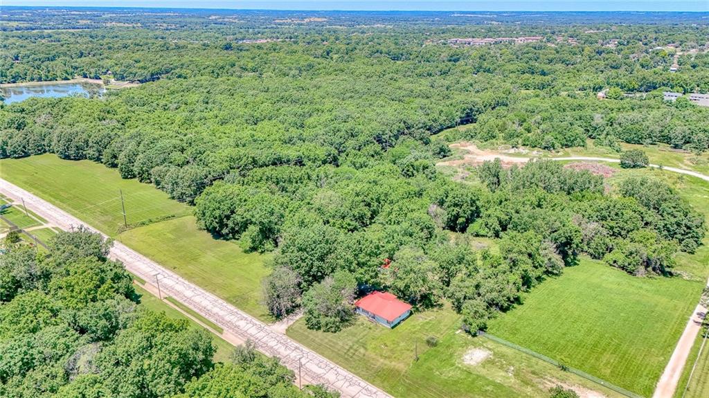Photo of 209 W Hale Lake Road Warrensburg MO 64093
