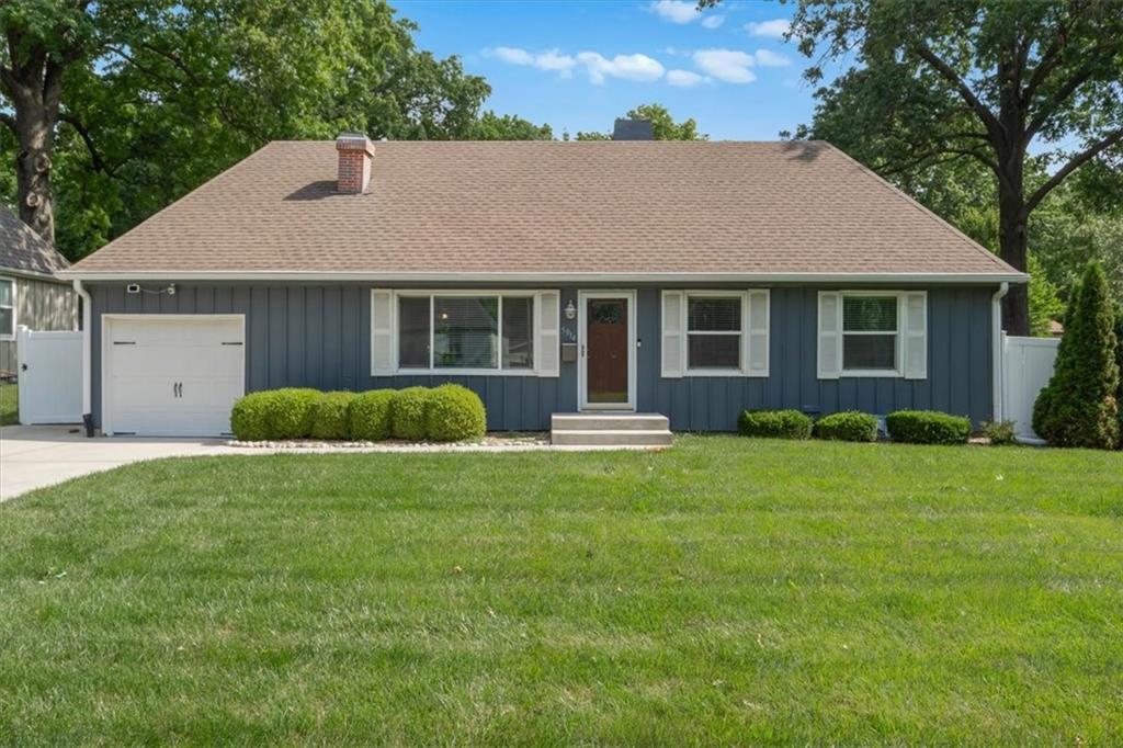 Photo of 5914 W 76th Terrace Prairie Village KS 66208