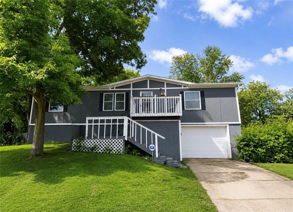 Photo of 4904 W Christie Circle Blue Springs MO 64015