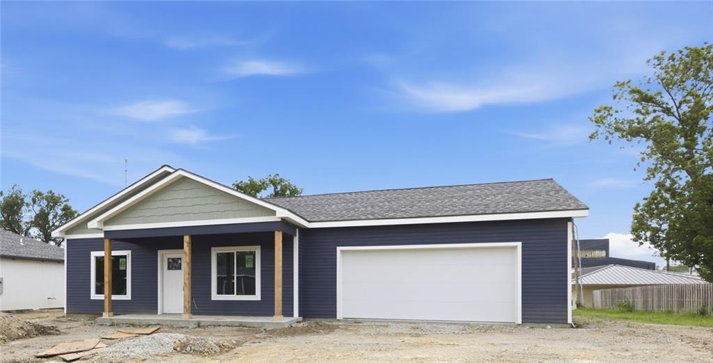 Photo of 914 5th Street Terrace Osawatomie KS 66064