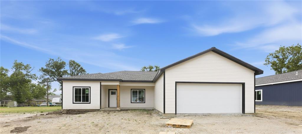 Photo of 920 5th Street Terrace Osawatomie KS 66064
