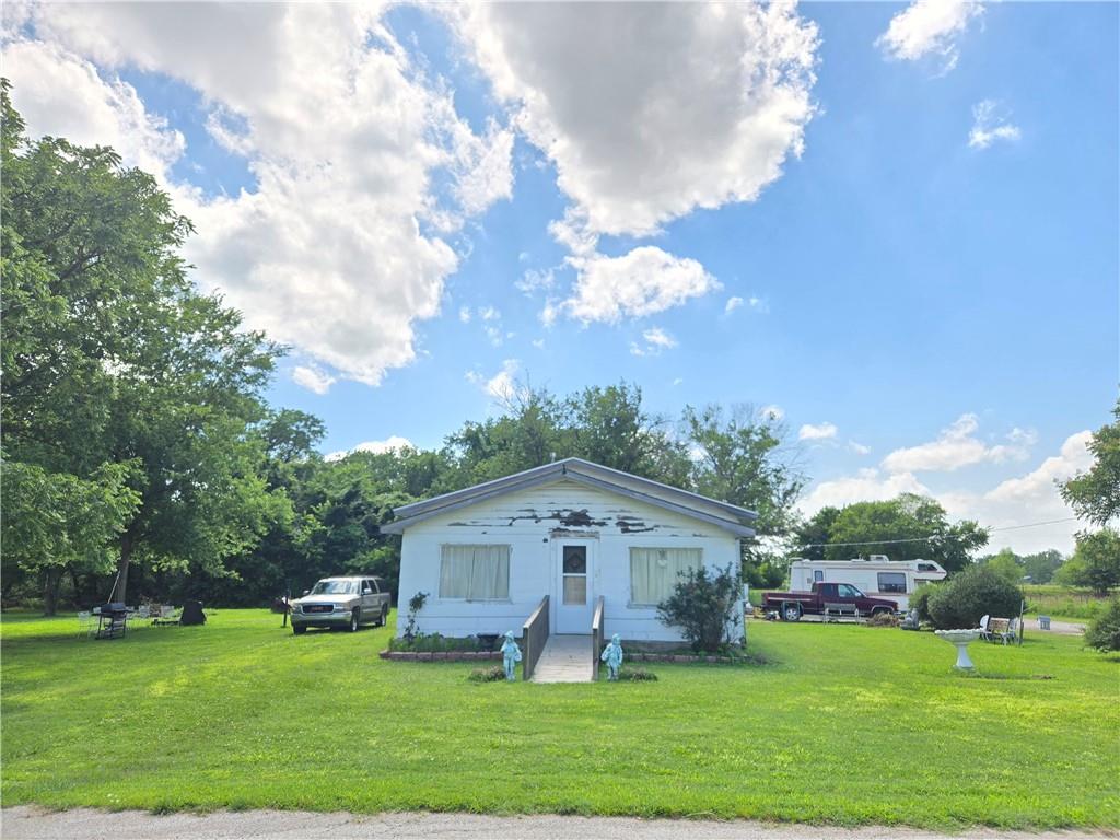 Photo of 1011 1st Street Cherryvale KS 67335