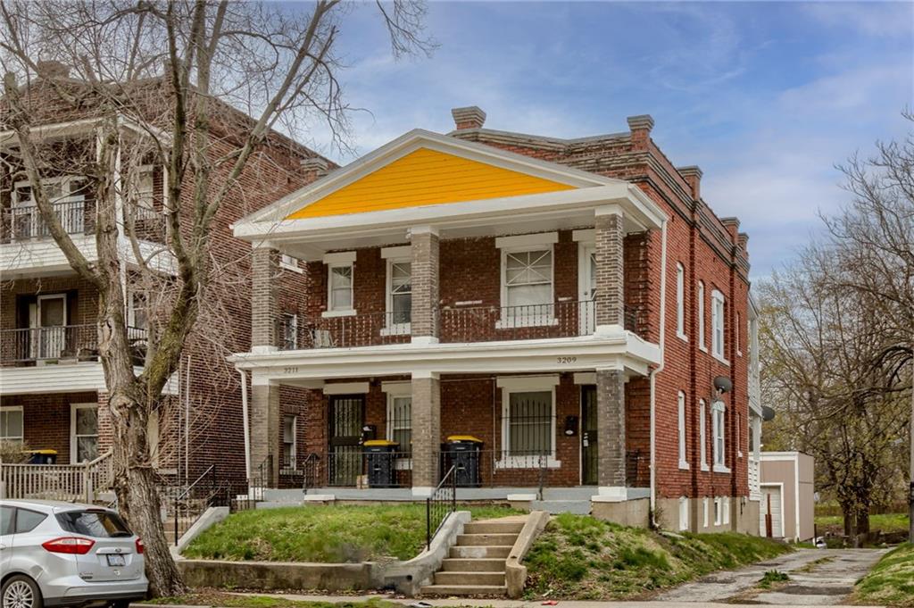 Photo of 3209 St John Avenue Kansas City MO 64123