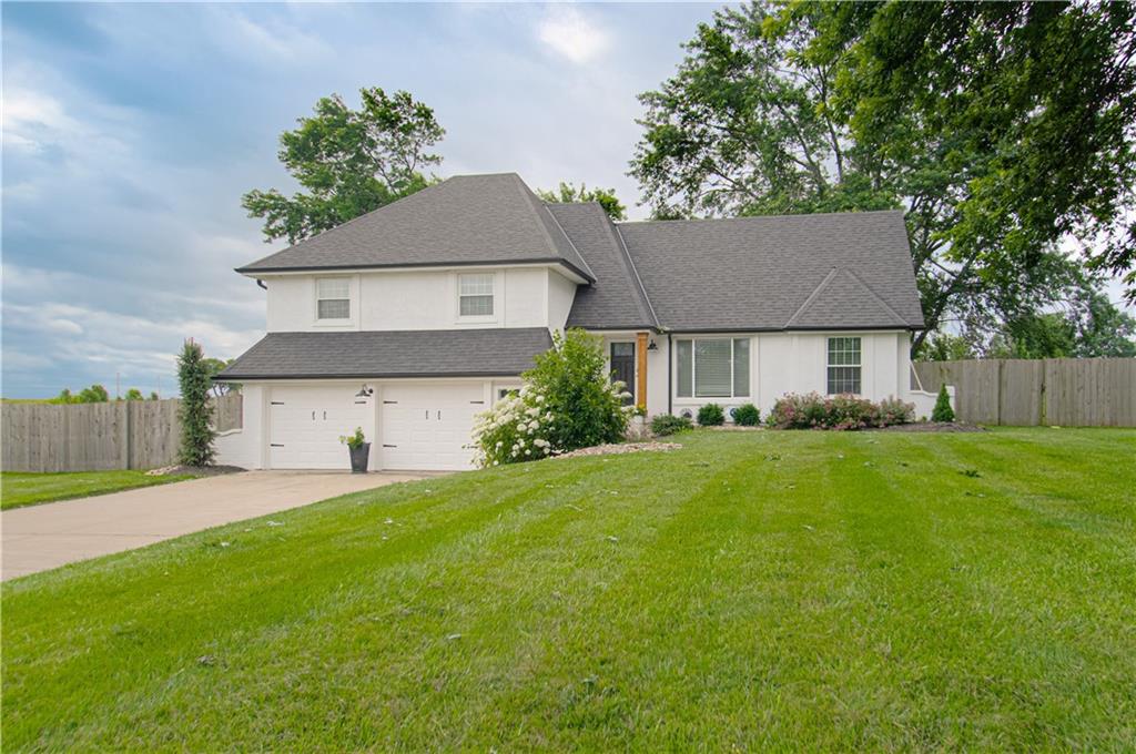 Photo of 3705 W 213th Terrace Bucyrus KS 66013