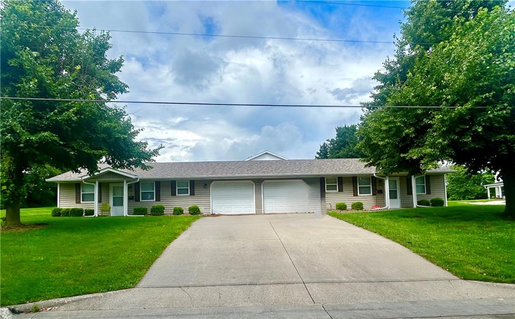 Photo of 422-424 Mattie Street Maryville MO 64468