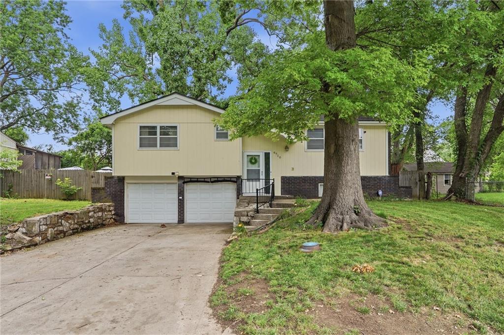 Photo of 6710 CLEVELAND Avenue Kansas City KS 66104