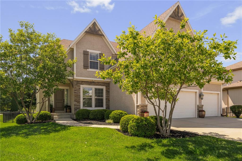 Photo of 8608 W 165 Place Overland Park KS 66085