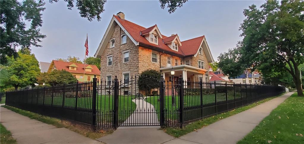 Photo of 642 E 36th Street Kansas City MO 64109