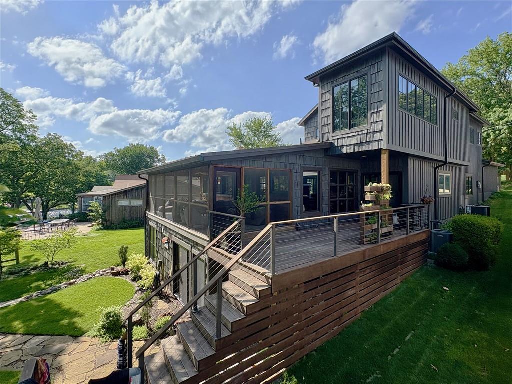 Photo of 31 H Street Lake Lotawana MO 64086