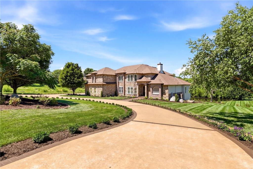 Photo of 15614 Quail Ridge Drive Smithville MO 64089